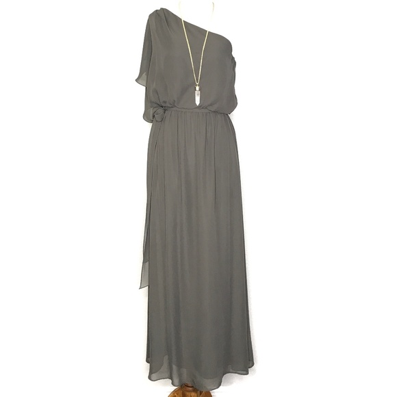 nouvelle AMSALE Dresses & Skirts - Nouvelle Amsale Bea Chiffon One Shoulder Gown